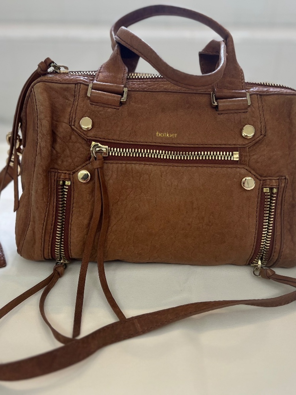 Botkier Satchel Bag Tan Pebbled Leather Gold Hardware Handbag - Picture 6 of 9